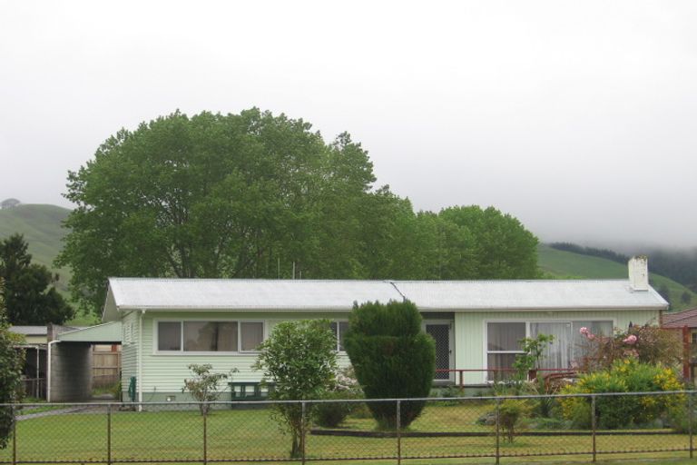 Photo of property in 47 Thames Road, Paeroa, 3600