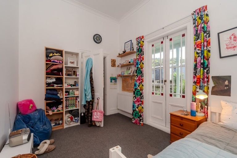 Photo of property in 23 Palm Grove, Berhampore, Wellington, 6023