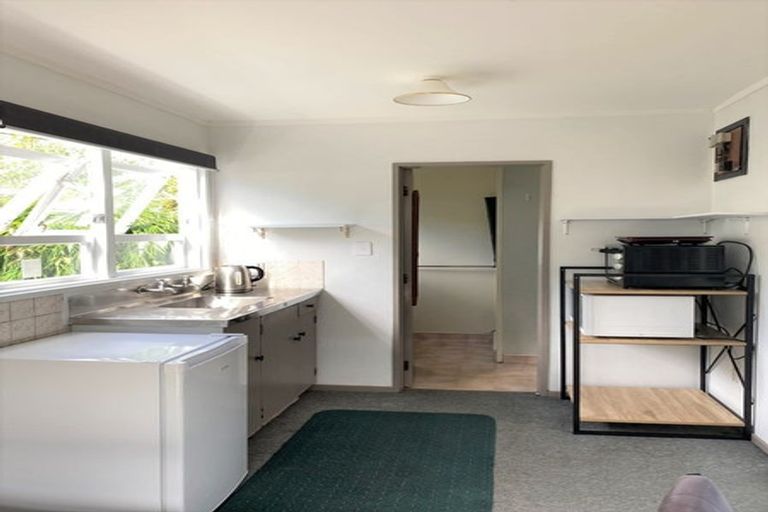 Photo of property in 53 Hawker Street, Mount Victoria, Wellington, 6011