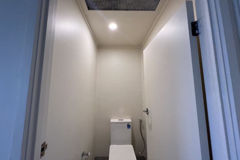 Photo of property in 1/5 Lambeth Road, Mount Eden, Auckland, 1041