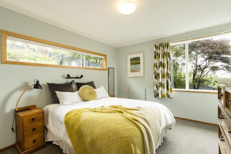Photo of property in 19 Gorman Street, Macandrew Bay, Dunedin, 9014