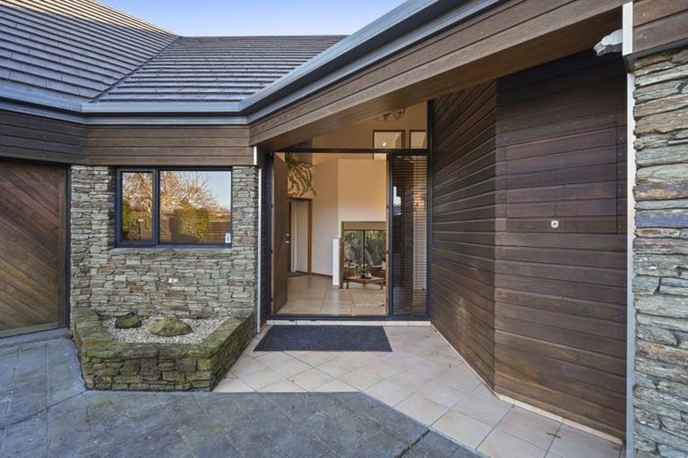 Photo of property in 73 Corfe Street, Ilam, Christchurch, 8041