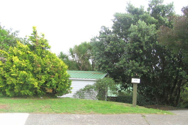 Photo of property in 22 Toporoa View, Ascot Park, Porirua, 5024