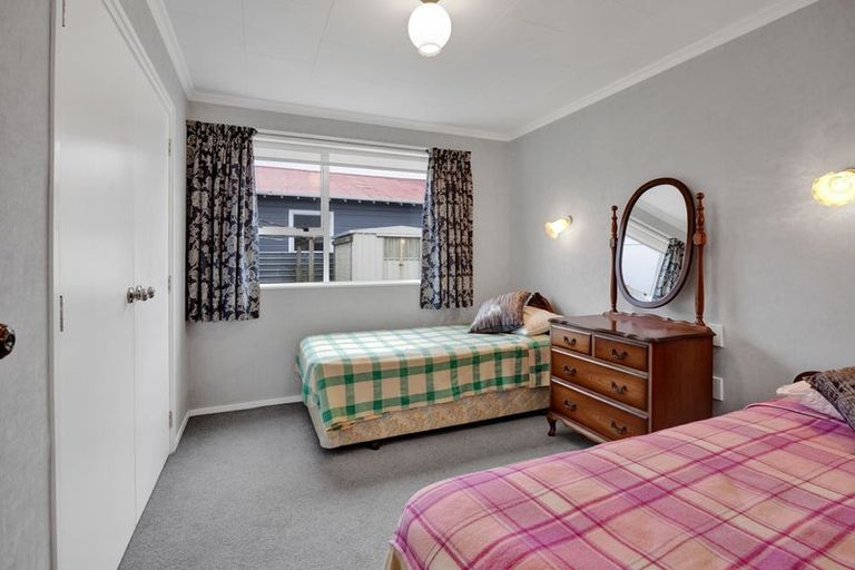 Photo of property in 11 Furlong Street, Hawera, 4610