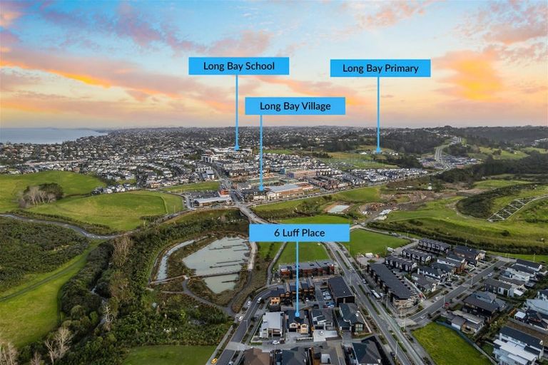 Photo of property in 6 Luff Place, Long Bay, Auckland, 0630