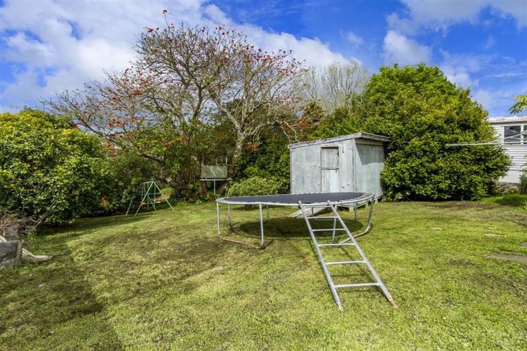 Photo of property in 30 Scott Road, Stanmore Bay, Whangaparaoa, 0932