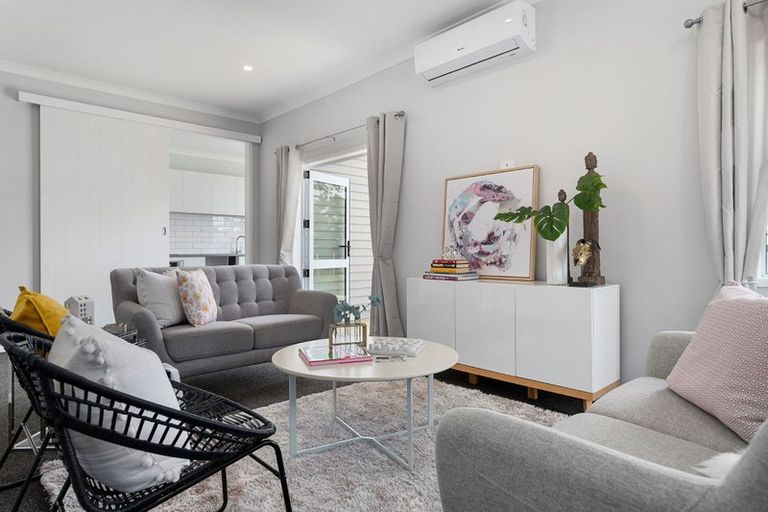 Photo of property in 10 Church Street, Tuakau, 2121