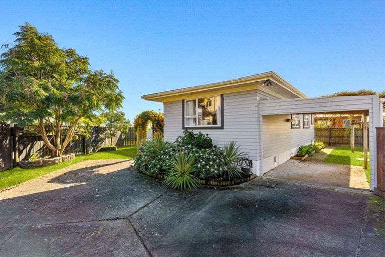 Photo of property in 53b Springs Road, Parakai, 0830