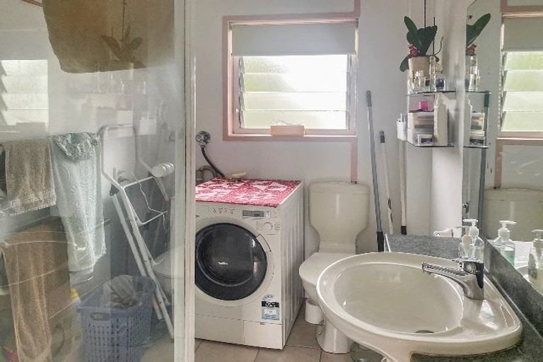 Photo of property in 19/72 Kitchener Road, Milford, Auckland, 0620