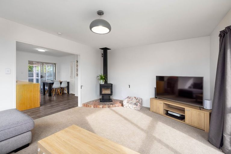 Photo of property in 2/9 Bonar Place, Woolston, Christchurch, 8062