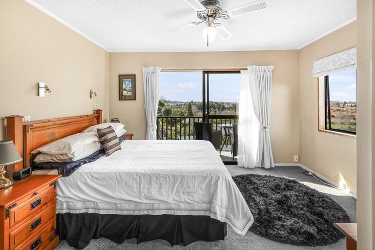 Photo of property in 98 Totara Drive, Pukete, Hamilton, 3200