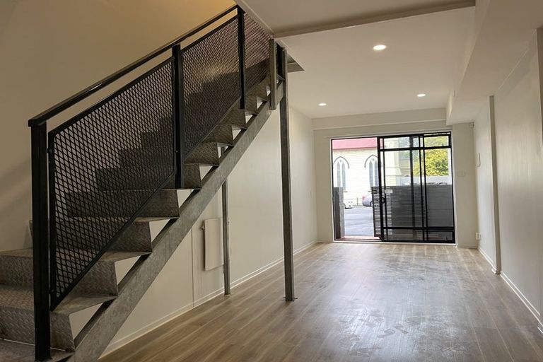 Photo of property in 66f Grey Street, Onehunga, Auckland, 1061