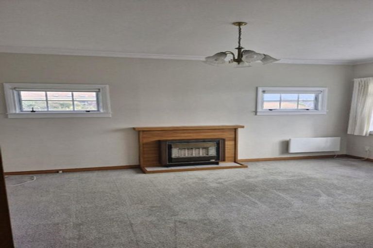 Photo of property in 7 Wilton Street, Westown, New Plymouth, 4310