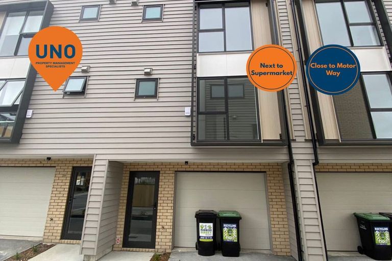 Photo of property in 36 Sinton Road, Hobsonville, Auckland, 0618