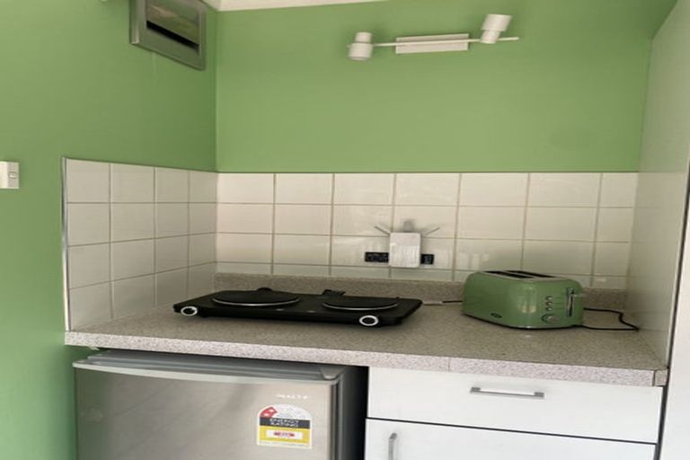 Photo of property in 81 Balfour Street, Mornington, Wellington, 6021