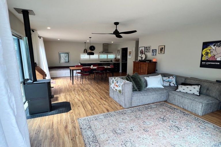 Photo of property in 1 Waka Lane, Martinborough, 5711