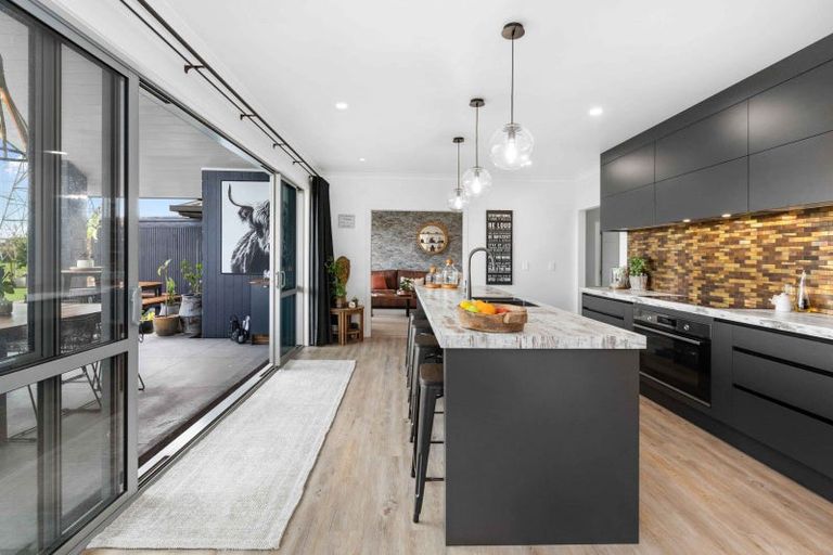 Photo of property in 15 Shadbolt Drive, Leamington, Cambridge, 3432