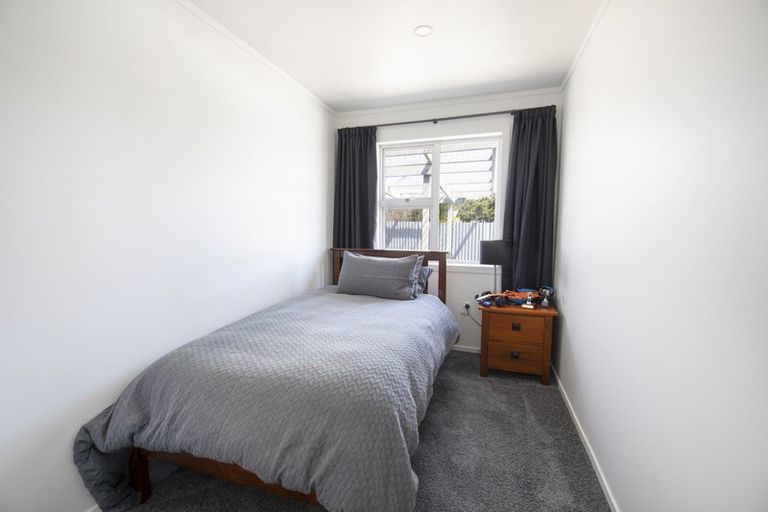 Photo of property in 23 Hinton Road, Taradale, Napier, 4112