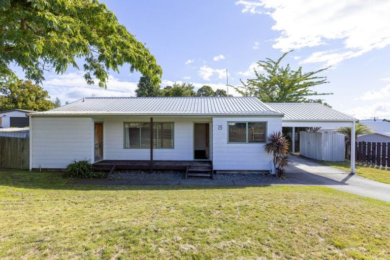 Photo of property in 15 Kiddle Drive, Hilltop, Taupo, 3330