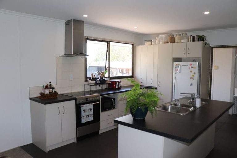 Photo of property in 2 Kinross Place, Mount Maunganui, 3116