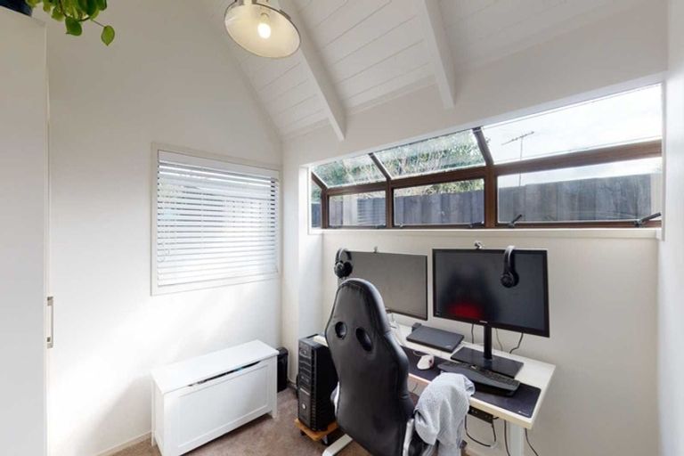 Photo of property in 126 The Circle, Manly, Whangaparaoa, 0930