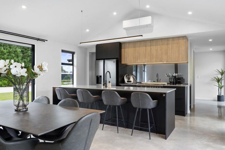 Photo of property in 14 Walford Way, Darfield, 7571