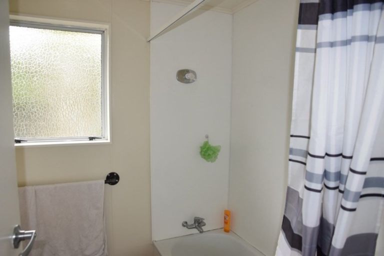 Photo of property in 16 Cargill Street, Waikiwi, Invercargill, 9810