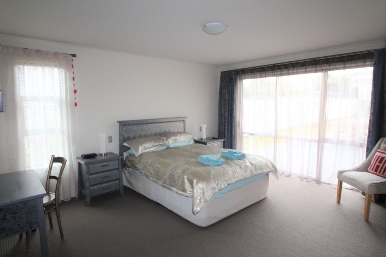 Photo of property in 5 Meadow Street, Lumsden, 9730