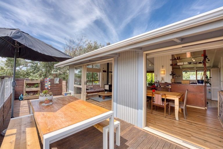 Photo of property in 44a Tasman Road, Otaki Beach, Otaki, 5512