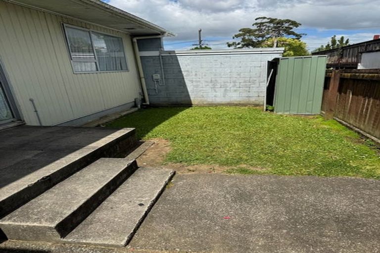 Photo of property in 1/94 Beaumonts Way, Manurewa, Auckland, 2102