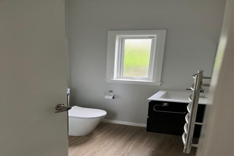 Photo of property in 6 Awarua Street, Ngaio, Wellington, 6035