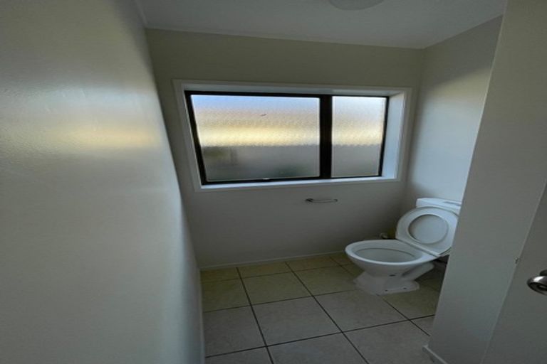 Photo of property in 23 Aberfeldy Avenue, Highland Park, Auckland, 2010