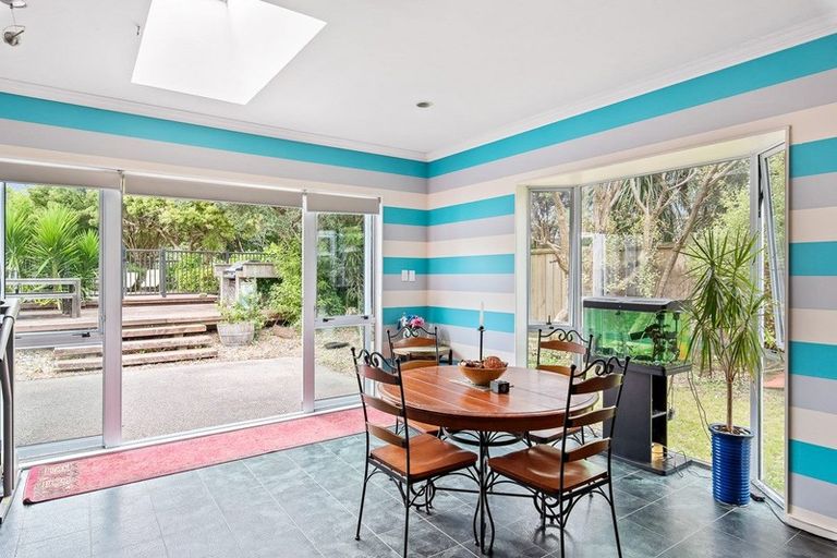 Photo of property in 39 Dale Road, Raumati South, Paraparaumu, 5032