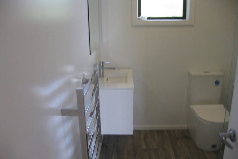 Photo of property in 57 Mills Road, Brooklyn, Wellington, 6021