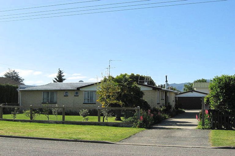 Photo of property in 27 Clyde Street, Renwick, 7204