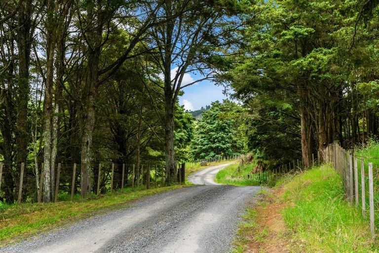 Photo of property in 723 Otaika Valley Road, Maungatapere, Whangarei, 0170