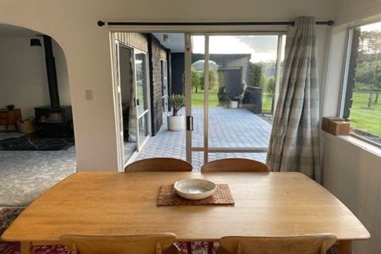 Photo of property in 102 Sanders Road, Paremoremo, Albany, 0793