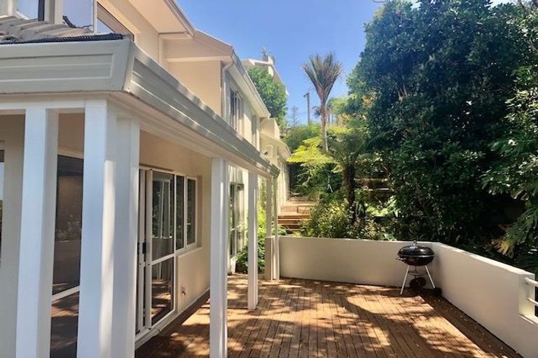 Photo of property in 2/13 Prospect Terrace, Milford, Auckland, 0620