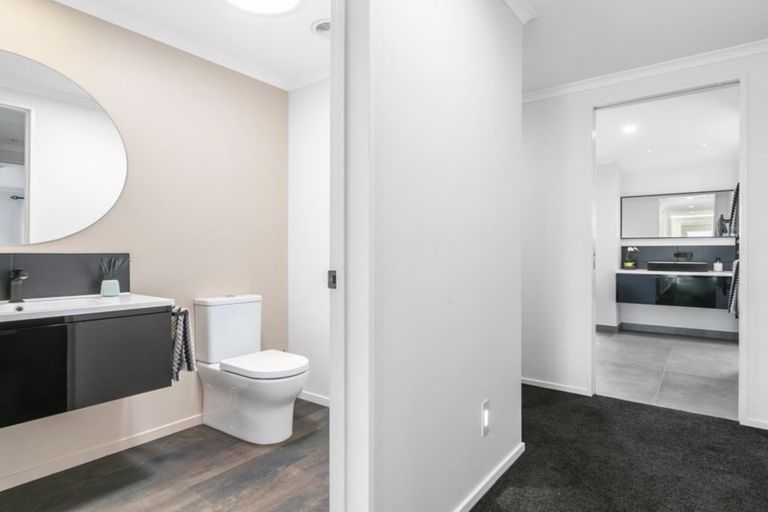 Photo of property in 17 Carrick Place, Mosgiel, 9024