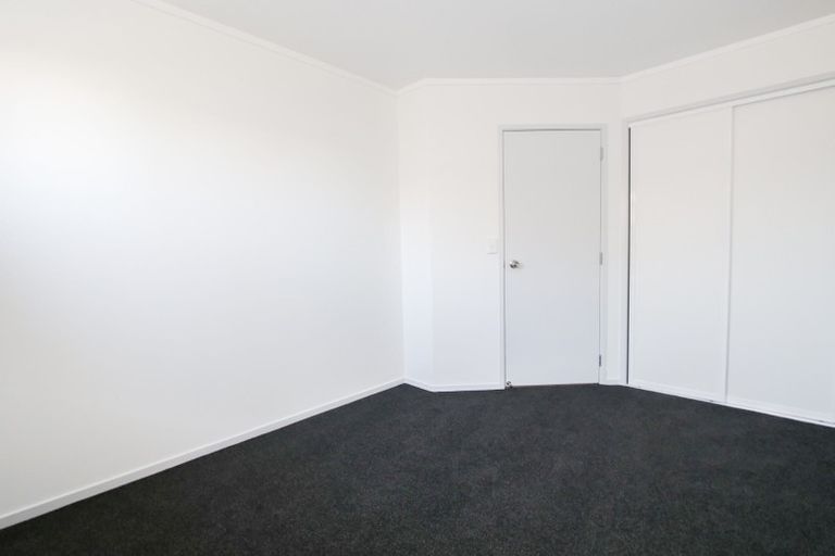 Photo of property in 4/200 Old Farm Road, Hamilton East, Hamilton, 3216