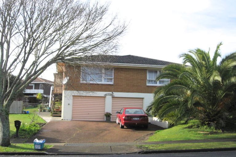 Photo of property in 78 Ray Small Drive, Pahurehure, Papakura, 2113