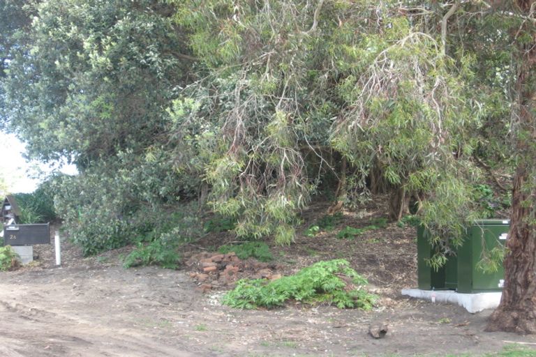 Photo of property in 24 Turere Place, Otamatea, Whanganui, 4501