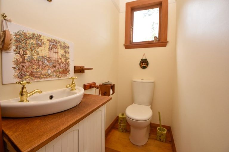 Photo of property in 1049 Longbush Road, Longbush, Masterton, 5884