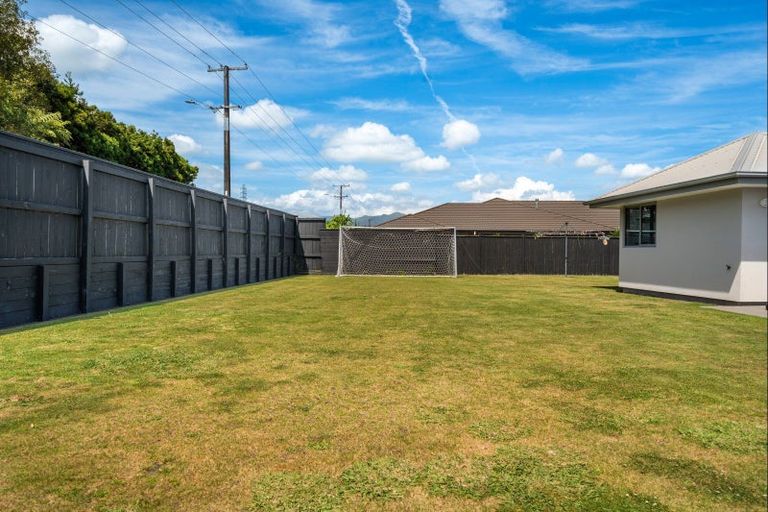 Photo of property in 3 Margaret Alice Close, Whalers Gate, New Plymouth, 4310