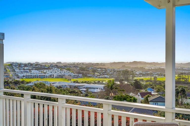 Photo of property in 112a Hibiscus Coast Highway, Red Beach, 0932