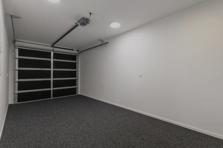 Photo of property in 1 Wallace Road, Hobsonville, Auckland, 0616