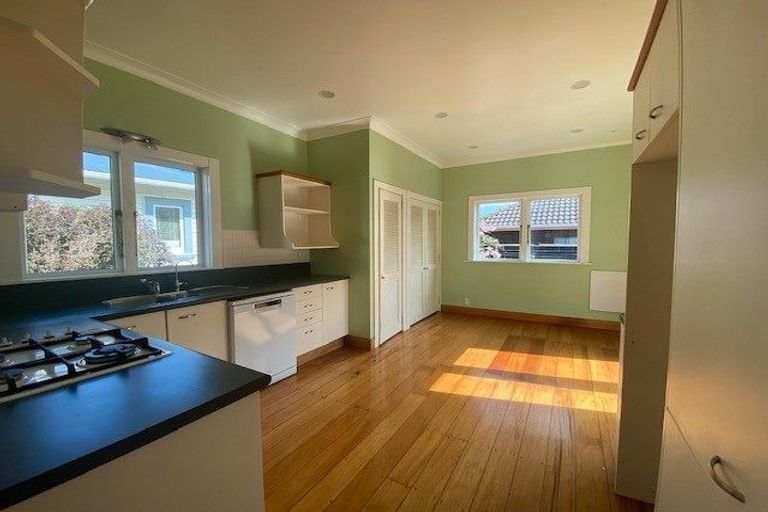 Photo of property in 61 Puriri Street, Woburn, Lower Hutt, 5010