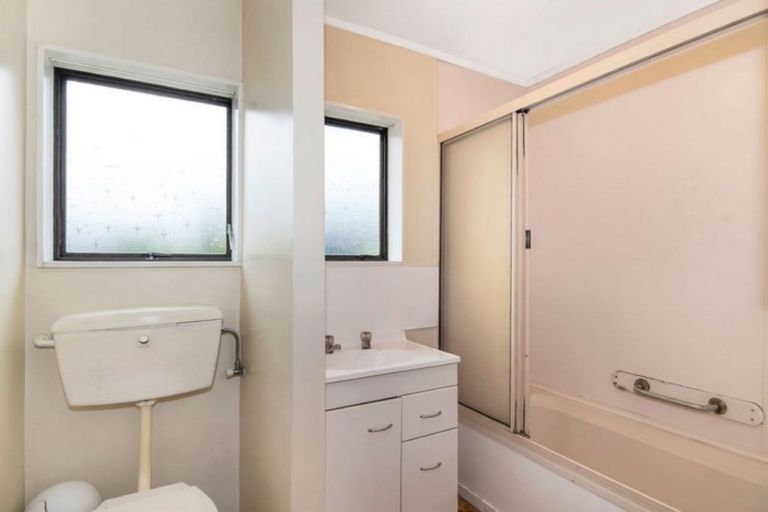 Photo of property in 2/121 Tipahi Street, Nelson South, Nelson, 7010