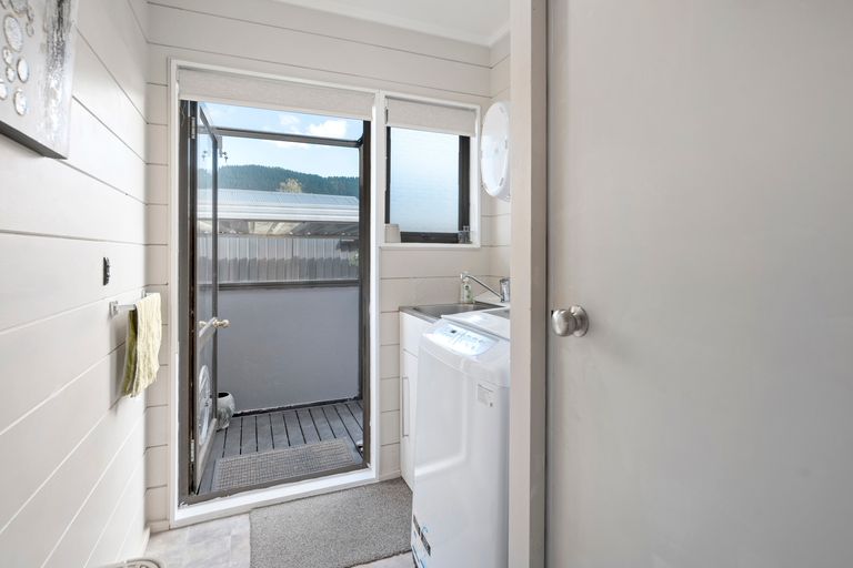 Photo of property in 5a Streamdale Place, Ngongotaha, Rotorua, 3010