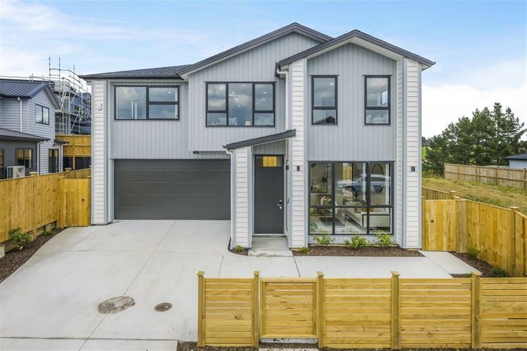 Photo of property in 4 Bendridge Street, Flat Bush, Auckland, 2019